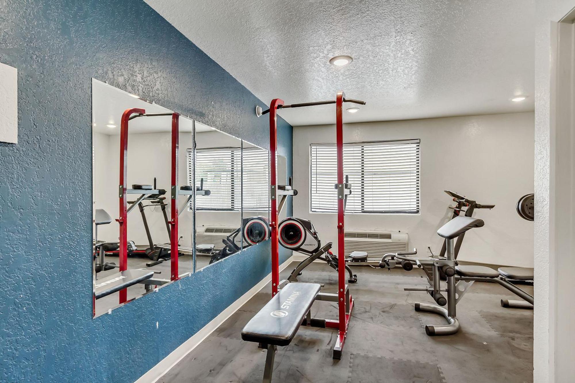 Motel 6 Ogden, Ut- Downtown מראה חיצוני תמונה